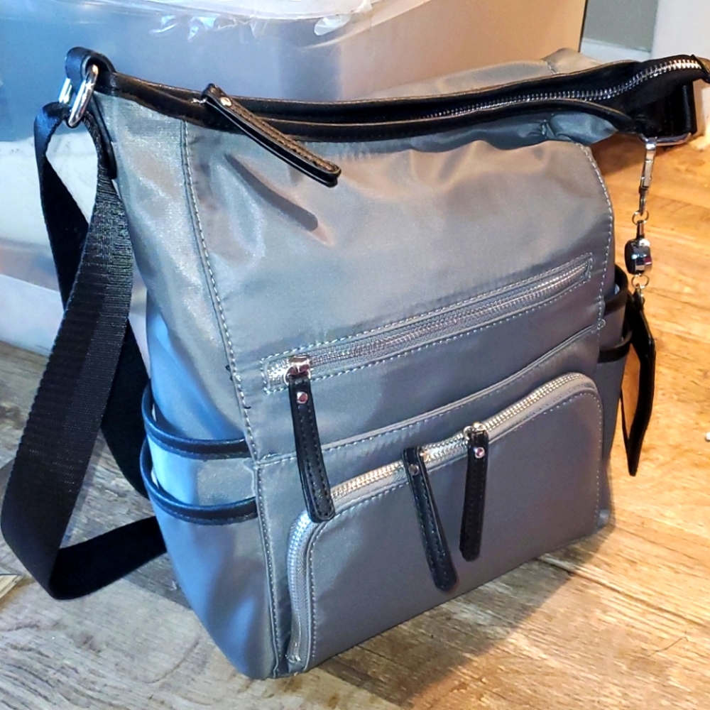 Kate and Alex lg shoulder bag